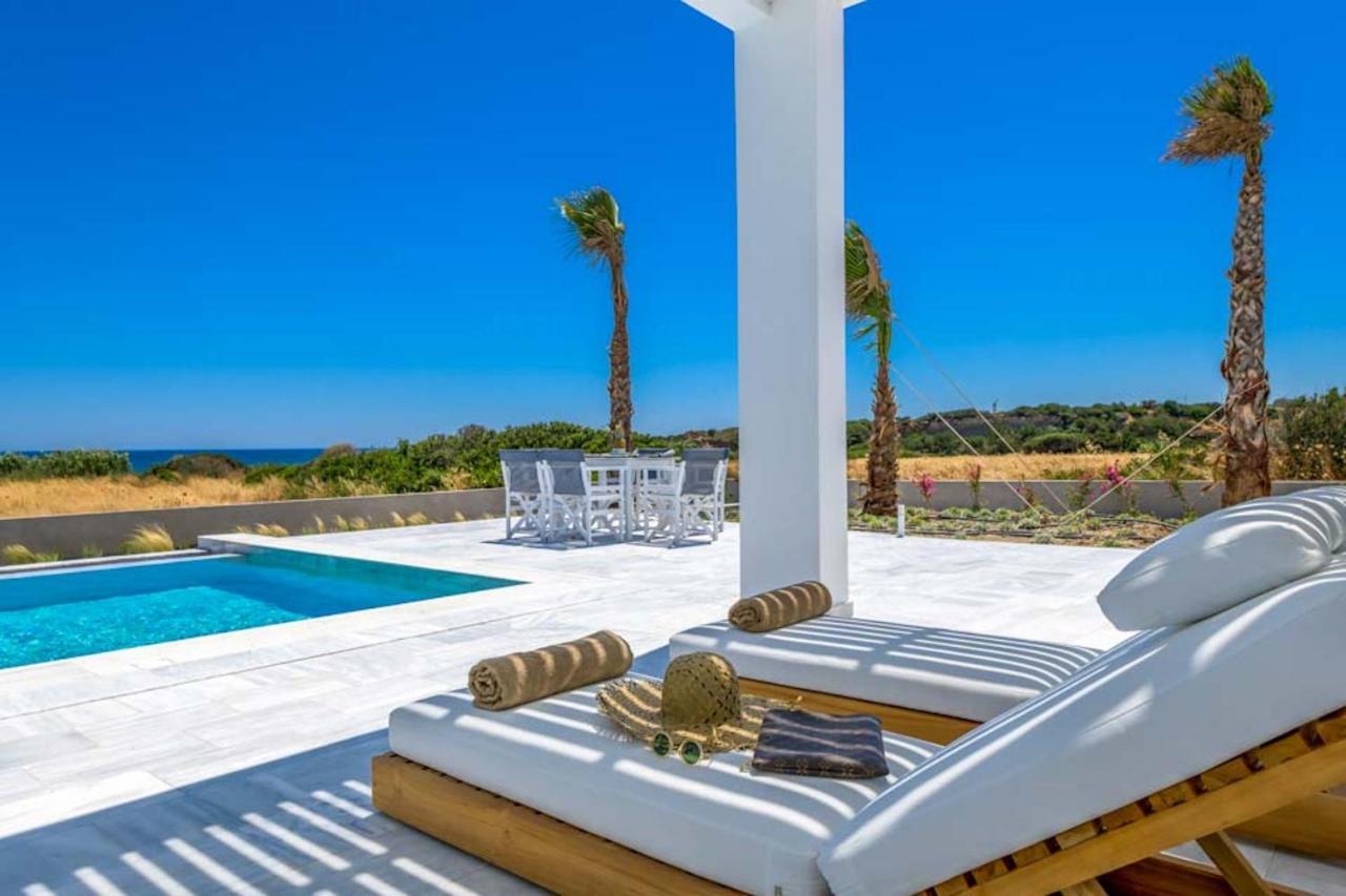 Seashore Beachfront Villa Lakhania Extérieur photo