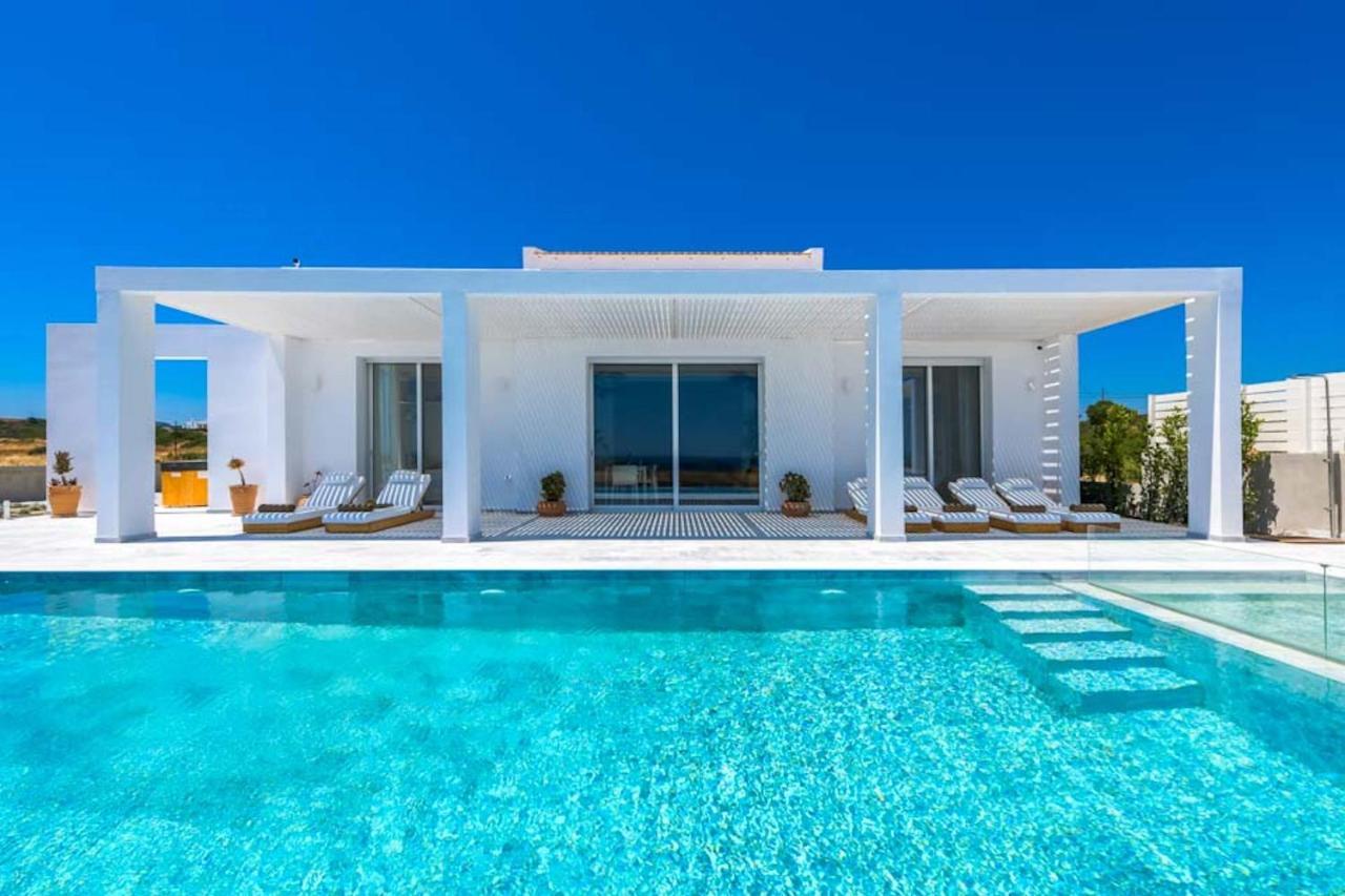 Seashore Beachfront Villa Lakhania Extérieur photo
