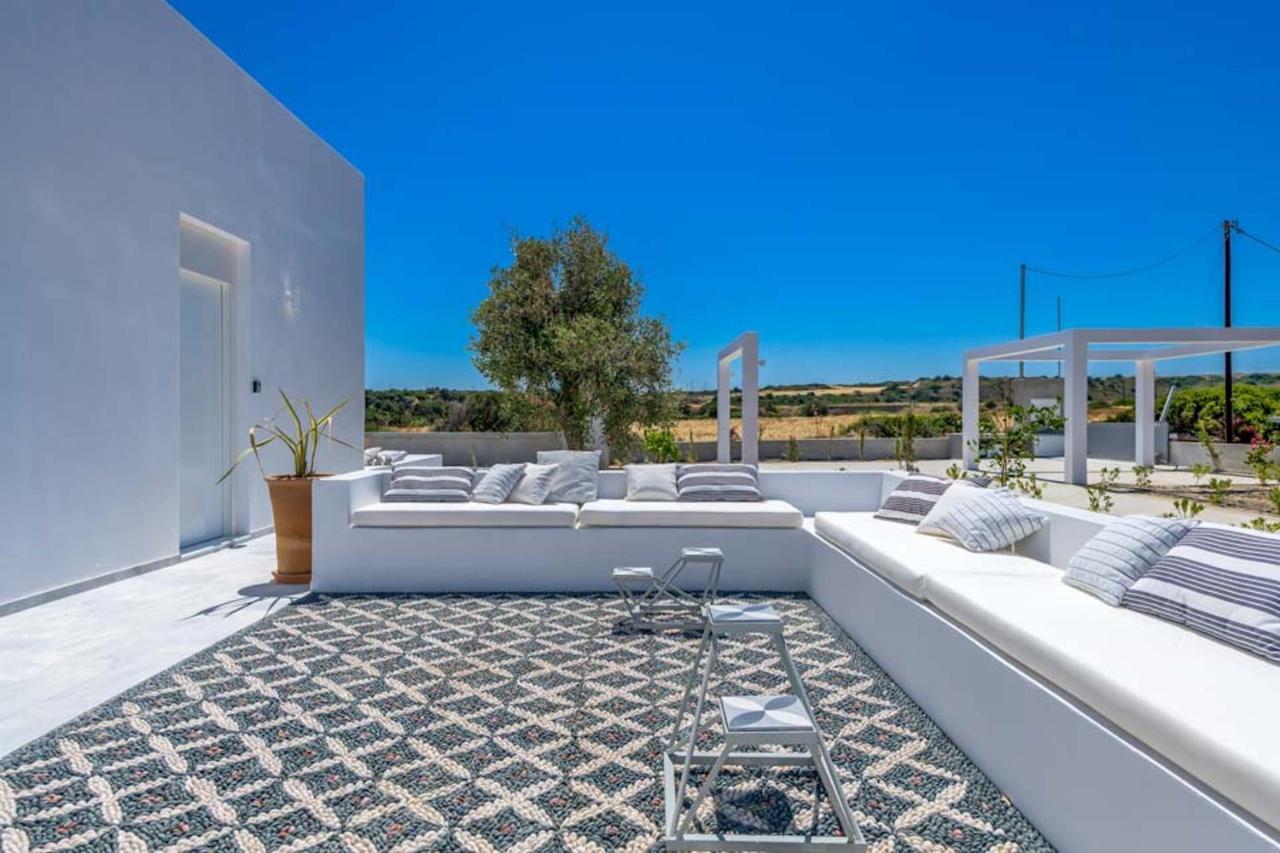 Seashore Beachfront Villa Lakhania Extérieur photo